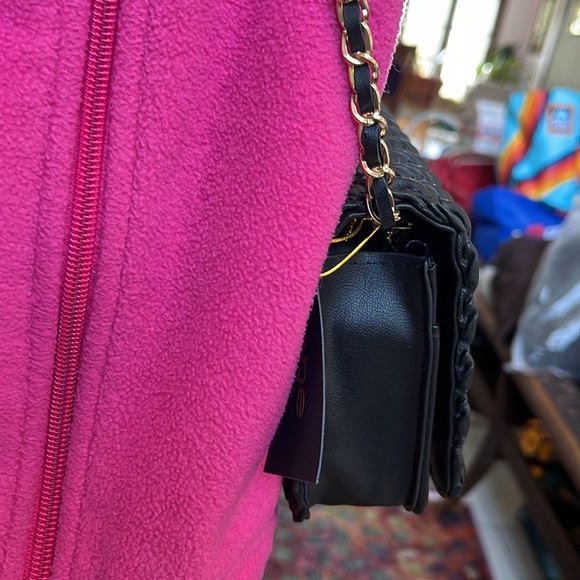 Bebe Crossbody Clutch Bag vegan leather, gold tone HW braided chain added NWT - Picture 5 of 15